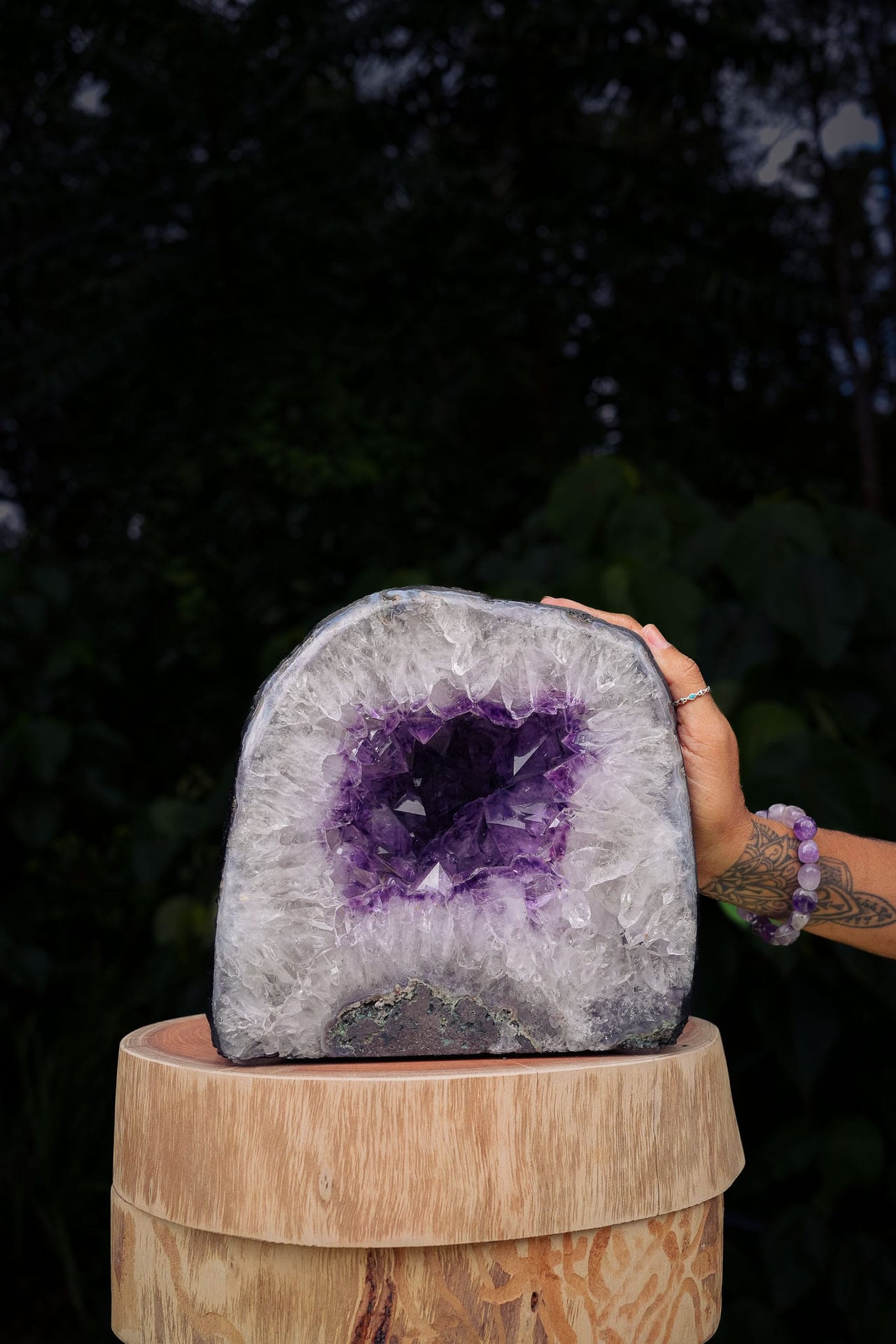 Amethyst Geode of Effervessence