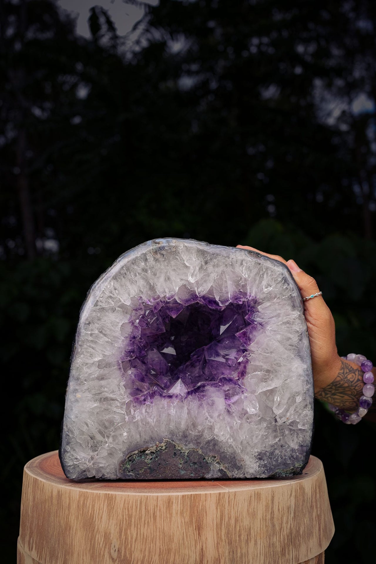 Amethyst Geode of Effervessence