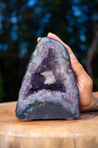 Thumbnail for Amethyst Geode of Sweetness